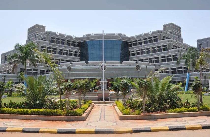 Mahatma Gandhi Medical College and Research Institute-image
