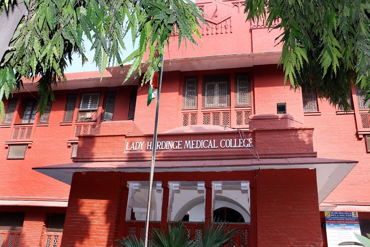 Lady Hardinge Medical College-image