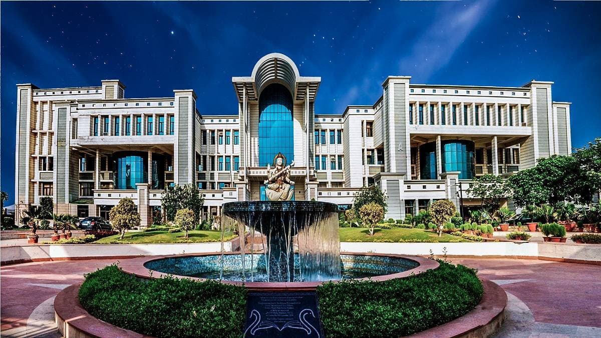 Manav Rachna International Institute of Research and Studies-image