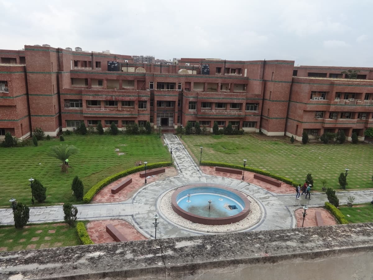 Netaji Subhas University of Technology-image