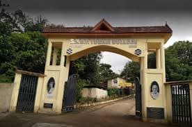 Sahodaran Ayyappan Smaraka S.N.D.P. Yogam College Konni-gallery-image-4