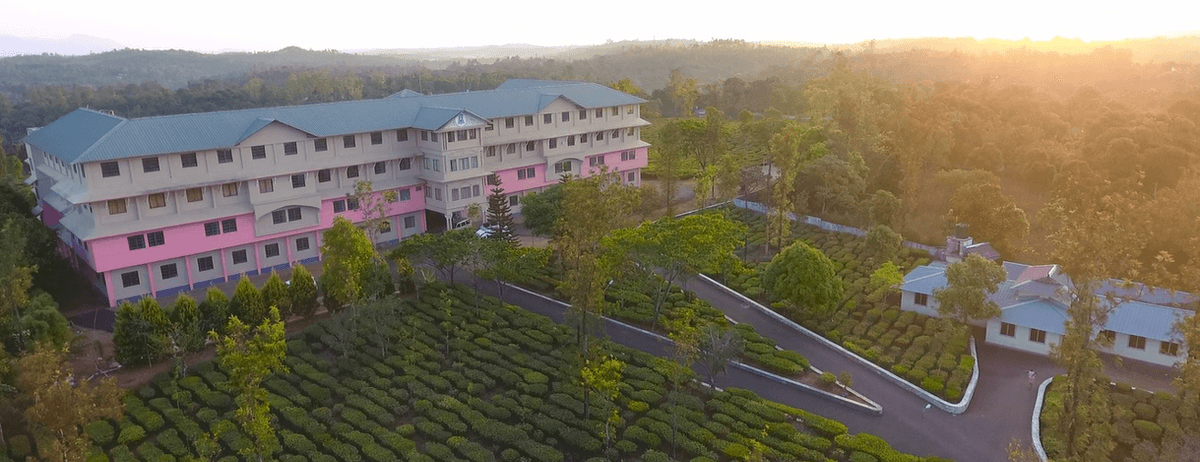 Holy Cross College-gallery-image-3