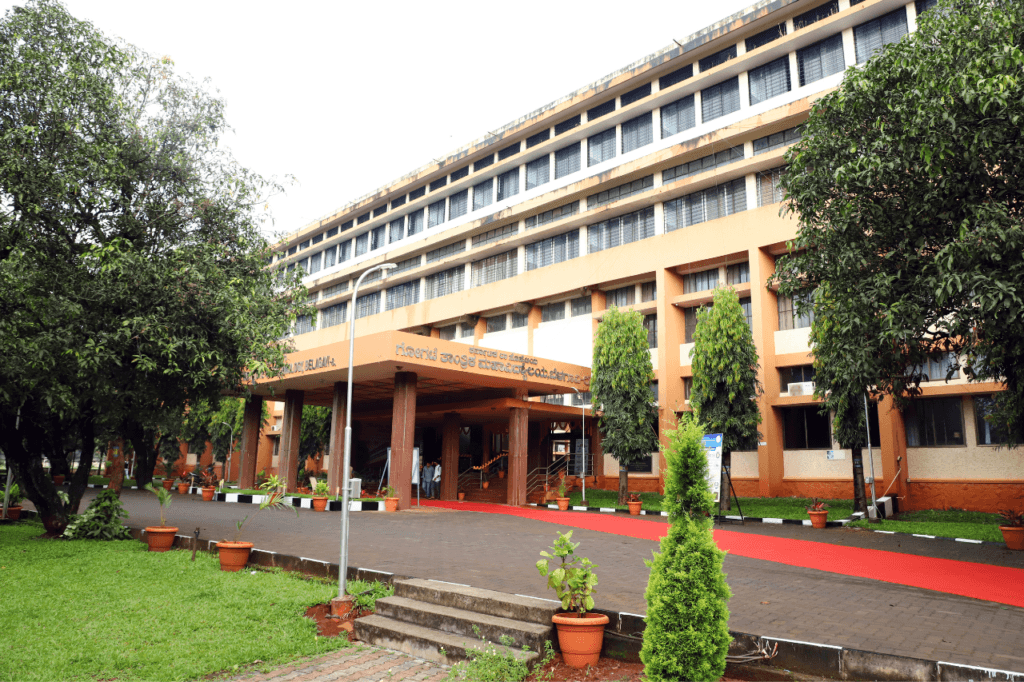 KLS Gogte Institute of Technology-image