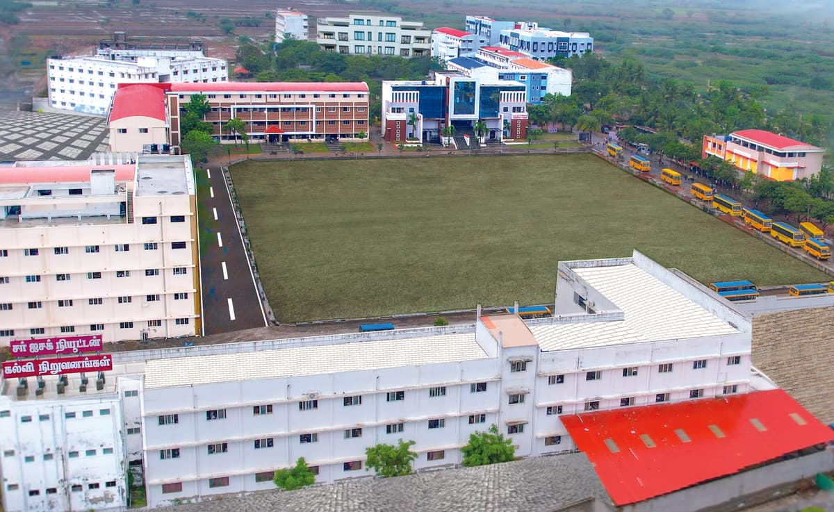 SIN College of Education-gallery-image-4