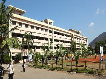 Nova College of Pharmaceutical Education And Research-gallery-image-3