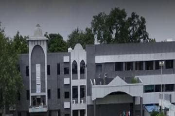 P.M.B. Gujarati Commerce College-image