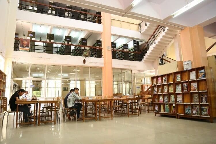 Shivaji College, Delhi-gallery-image-0