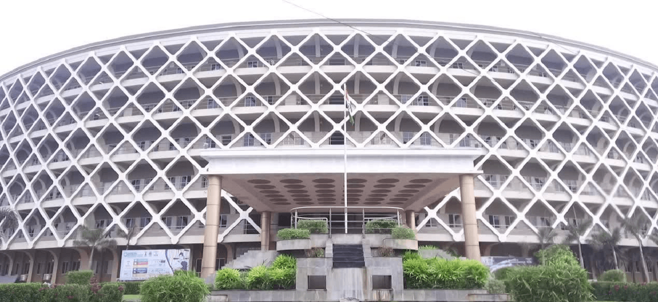 Saveetha Institute of Medical And Technical Sciences-image