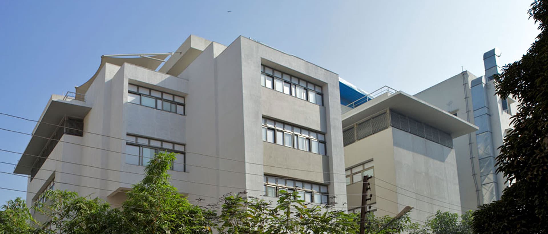 Badruka College of Commerce and Arts-image