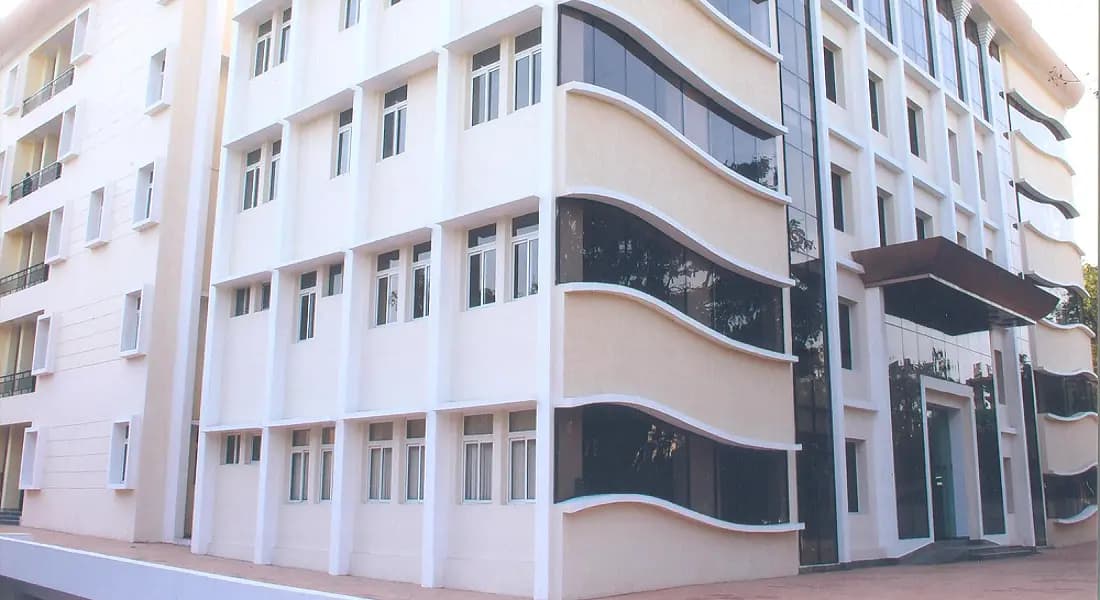 Sarojini Naidu Vanita Pharmacy Maha Vidyalaya-gallery-image-1