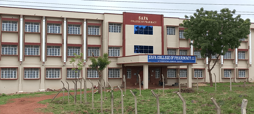 Safa College of Pharmacy-image