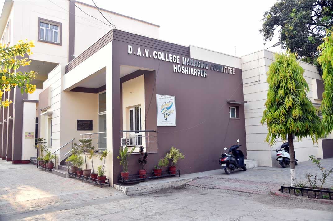 DAV College Hoshiarpur-gallery-image-1