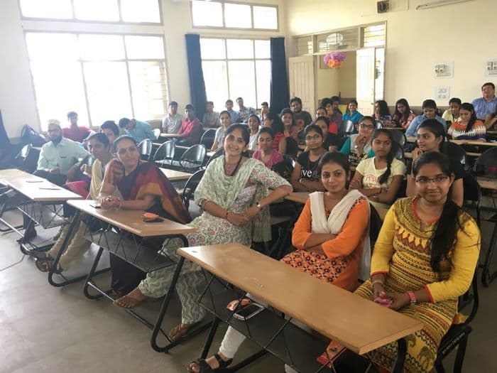 Indukaka Ipcowala College of Pharmacy-image