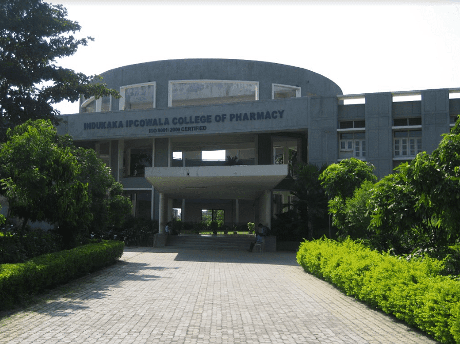Indukaka Ipcowala College of Pharmacy-gallery-image-2