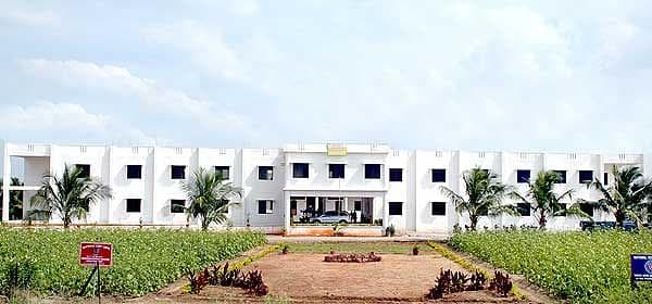 Thanthai Roever Institute of Agriculture and Rural Development-gallery-image-1