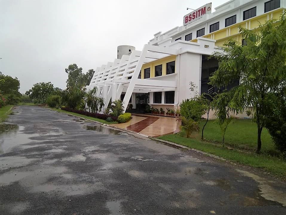 Babu Sunder Singh Institute of Technology and Management-gallery-image-2