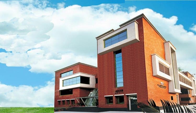 New Delhi Institute of Management-image