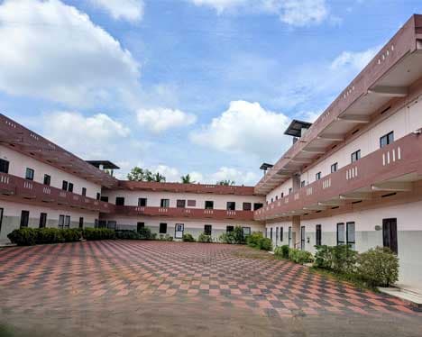 Red Crescent College of Nursing-image