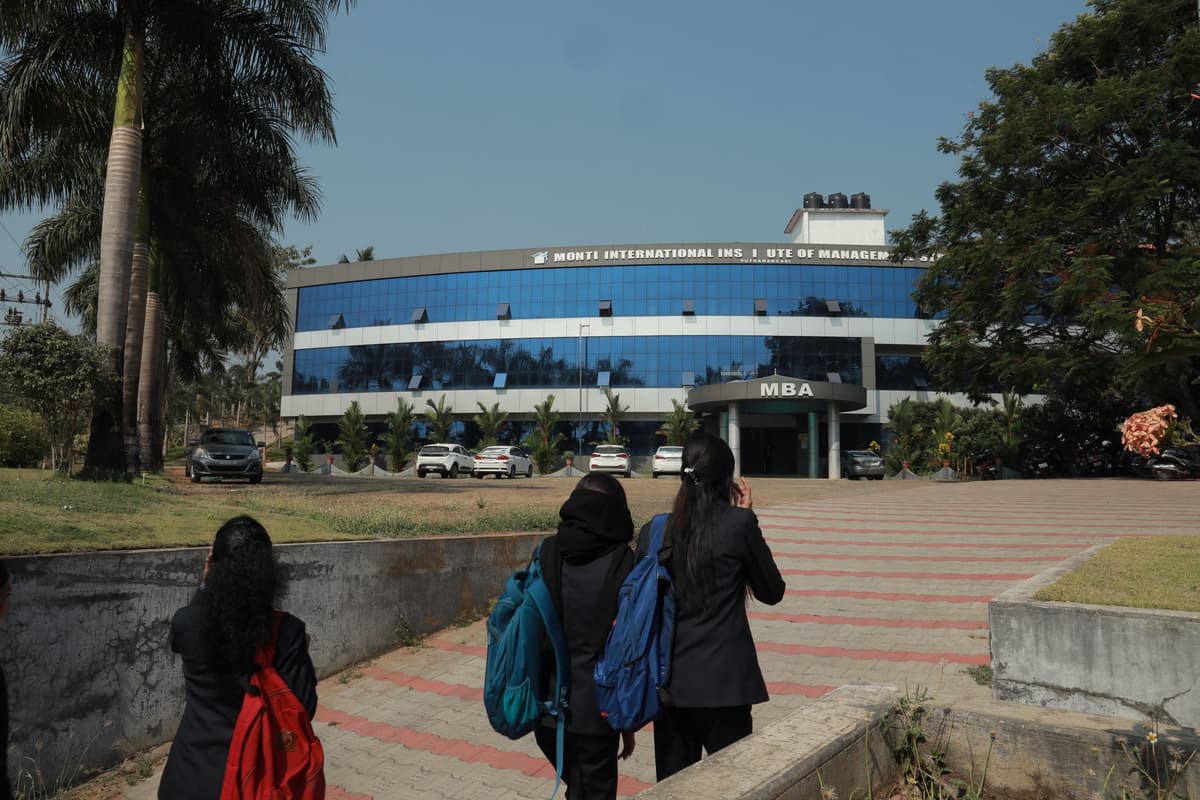 Monti International College-gallery-image-2