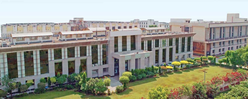 AHS Business School-gallery-image-1