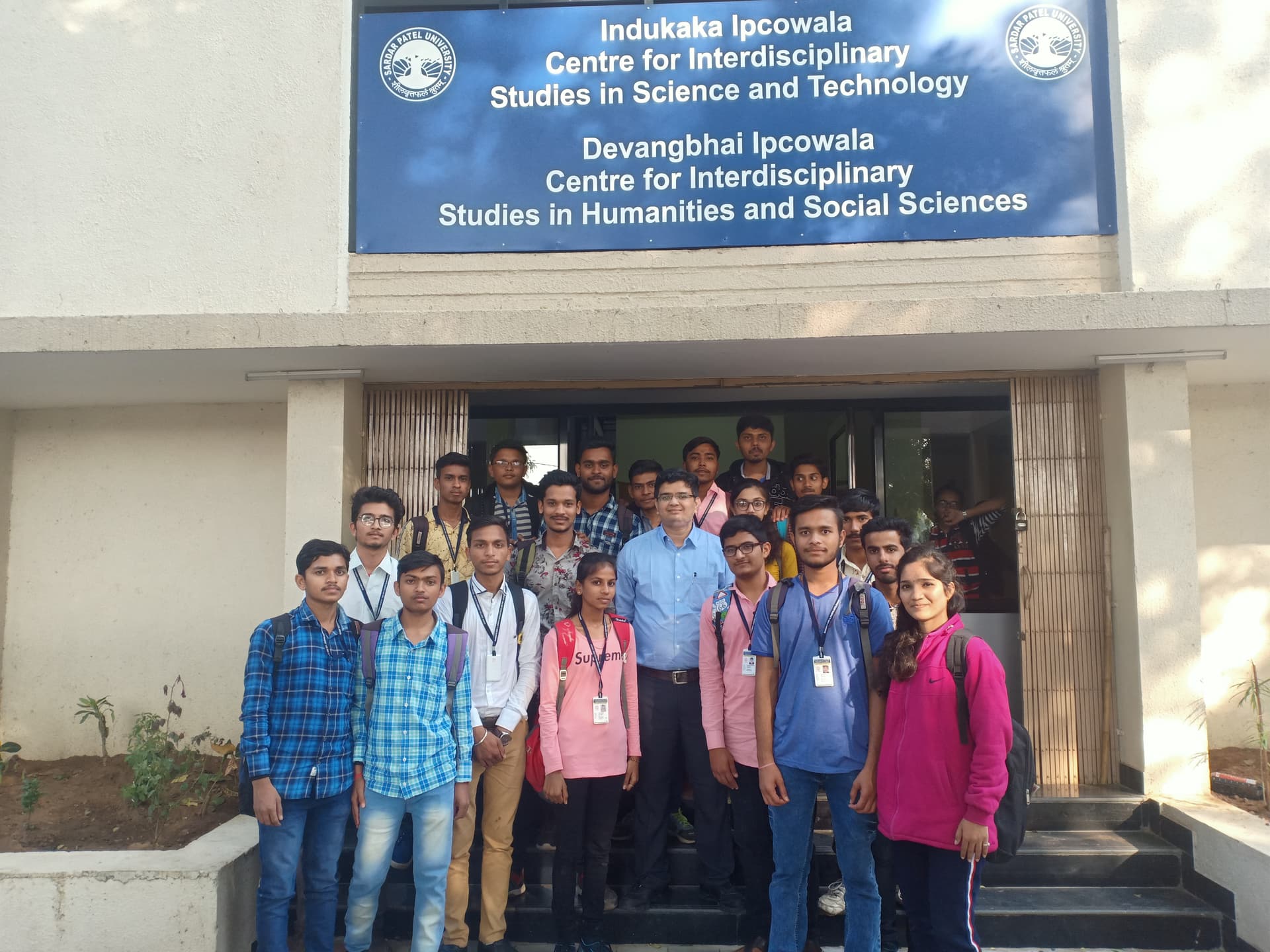 Bhartiya Vidya Bhavan's Shri Ishvarlal Lalchand Pandya Arts Science and Jashodaben Shah Commerce College-image