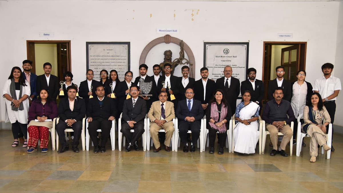 L.A. Shah Law College-gallery-image-4