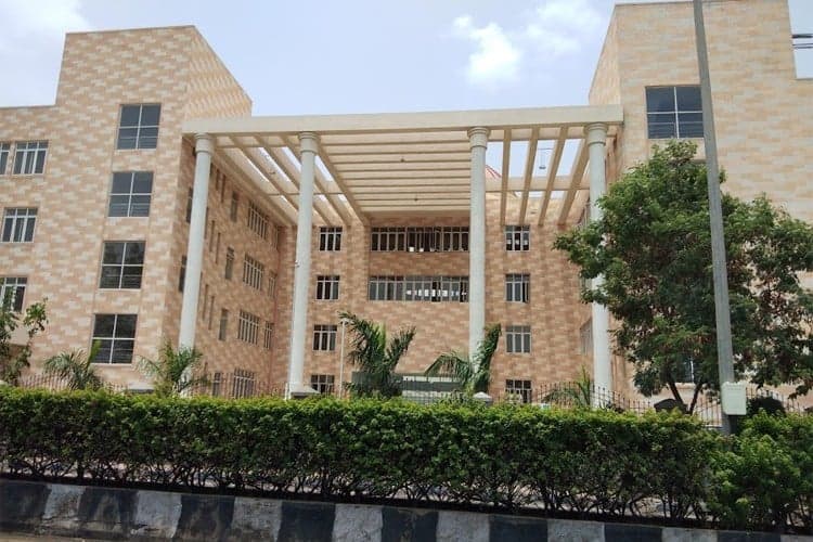 Symbiosis Law School-image