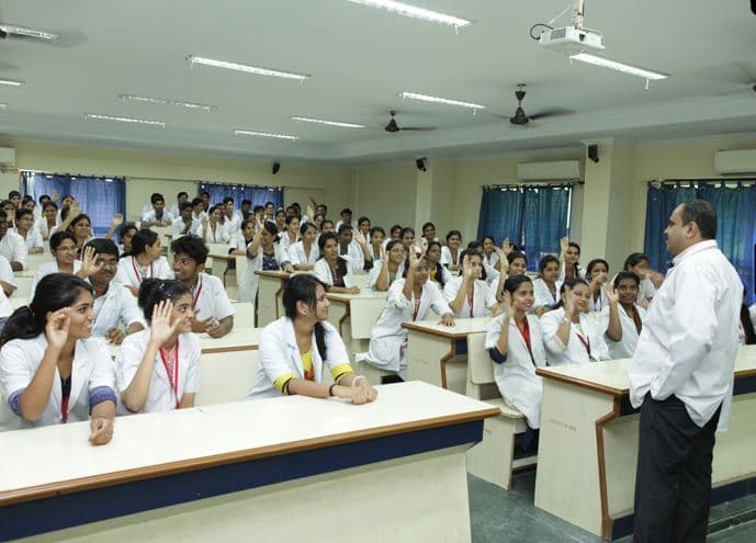 SRM Kattankulathur Dental College-gallery-image-0