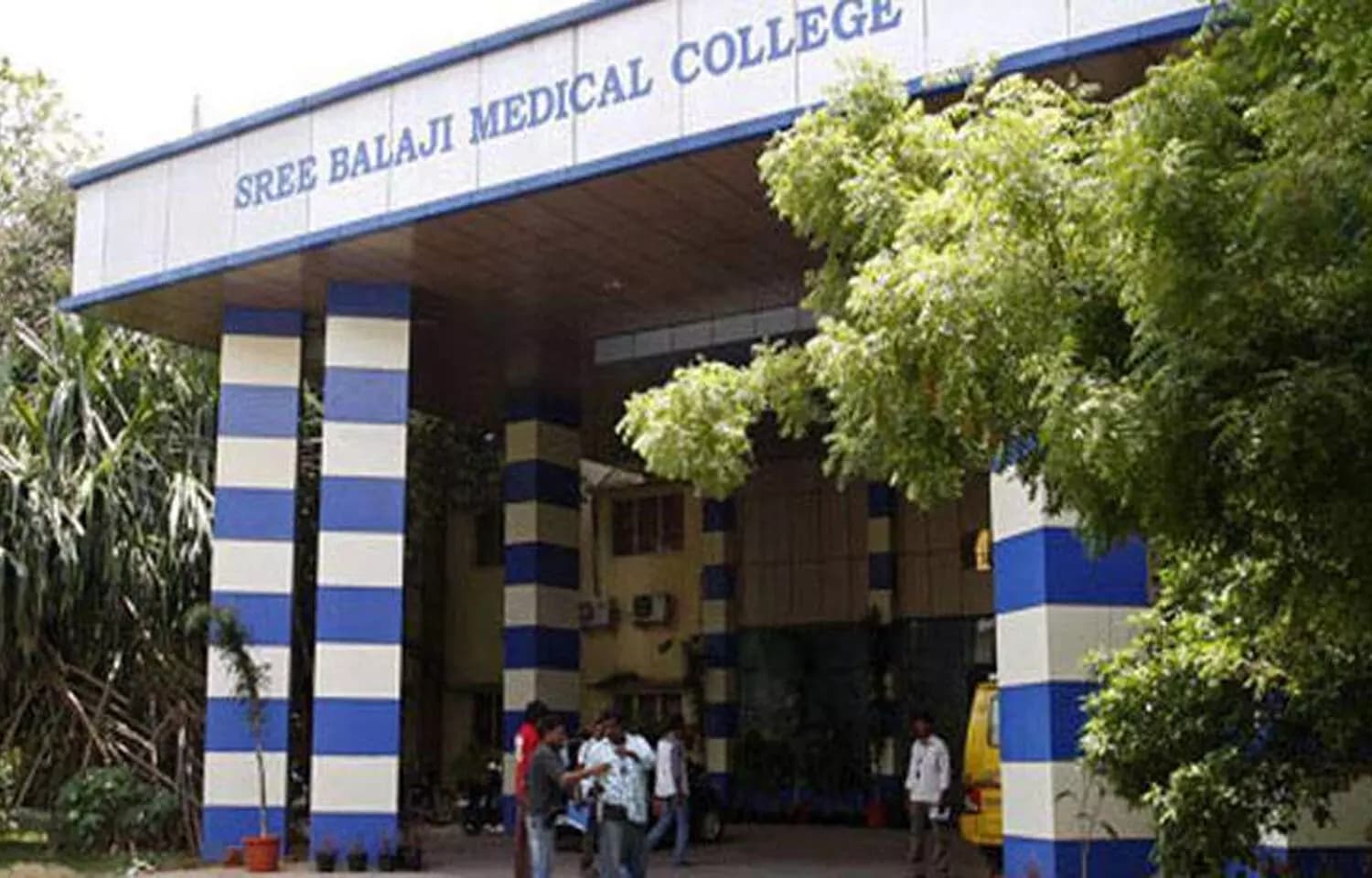 Sree Balaji Medical College and Hospital-image