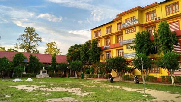 Debraj Roy College-image