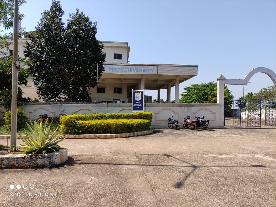 Mahaveer Academy of Technology and Science University-image