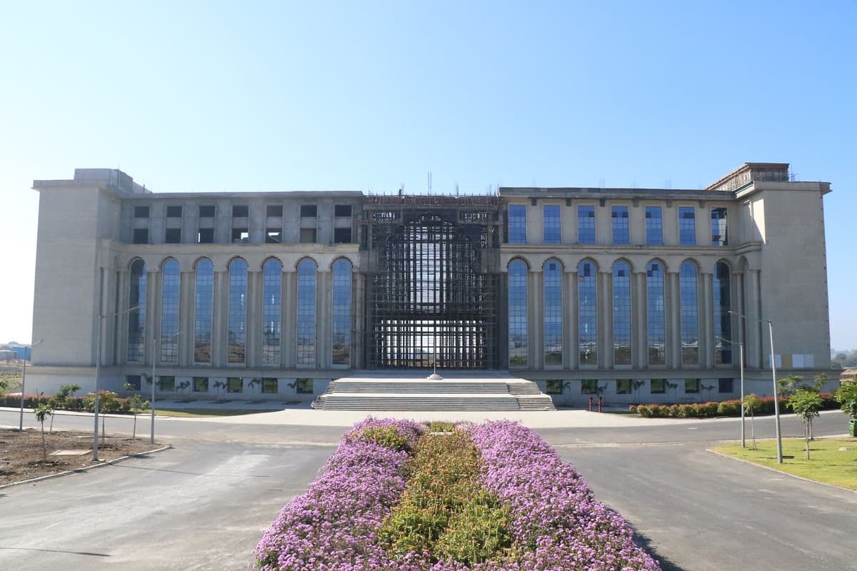 Avantika-gallery-image-3