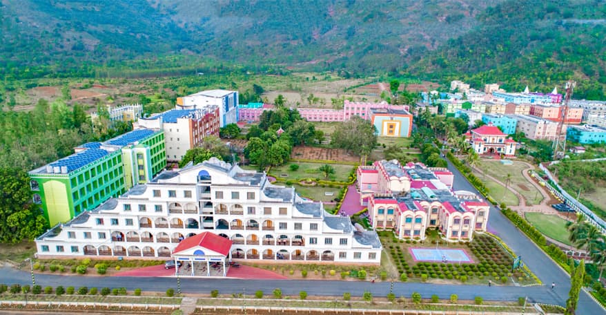 GIET University-image