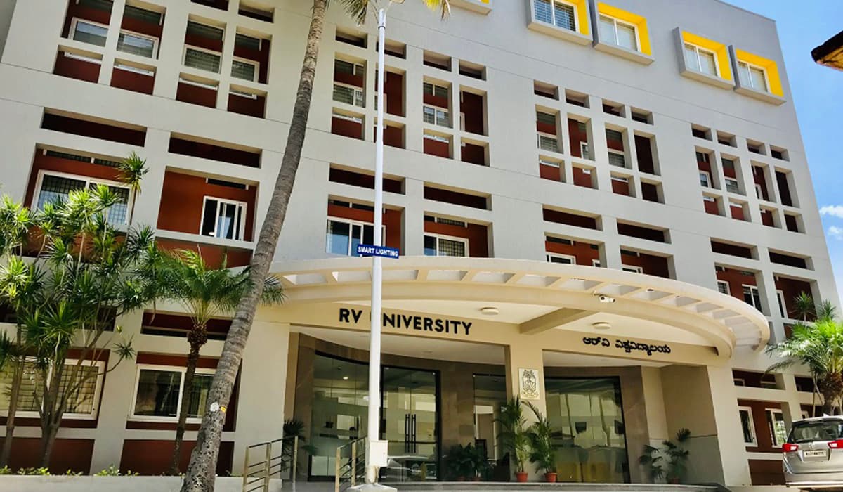 RV University-image
