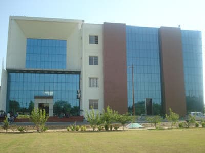 Institute of Technology & Management-image
