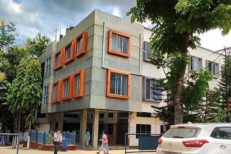 Lanka Mahavidyalaya-image