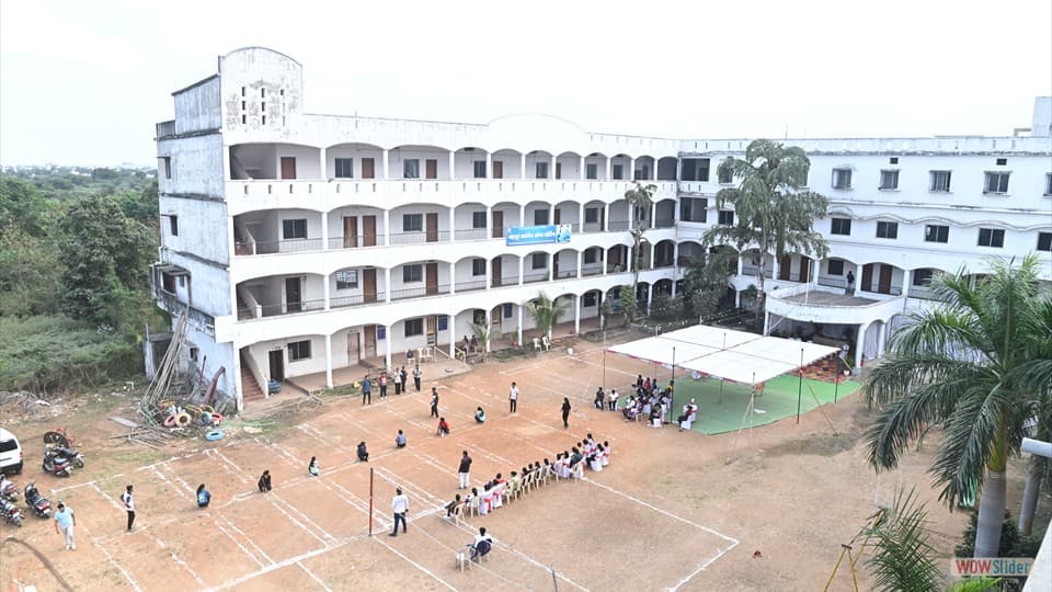Chandrapur college-image