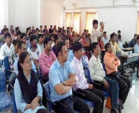 Golden Jubilee Institute of Management and Technology-image