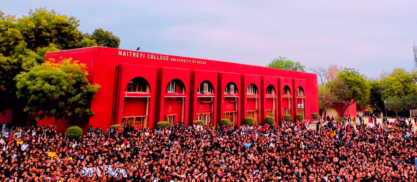 Maitreyi College-image