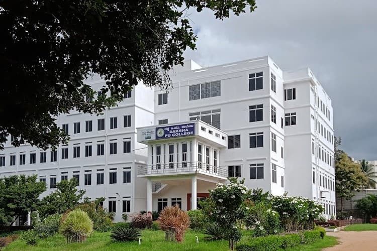 Daksha First Grade College-image