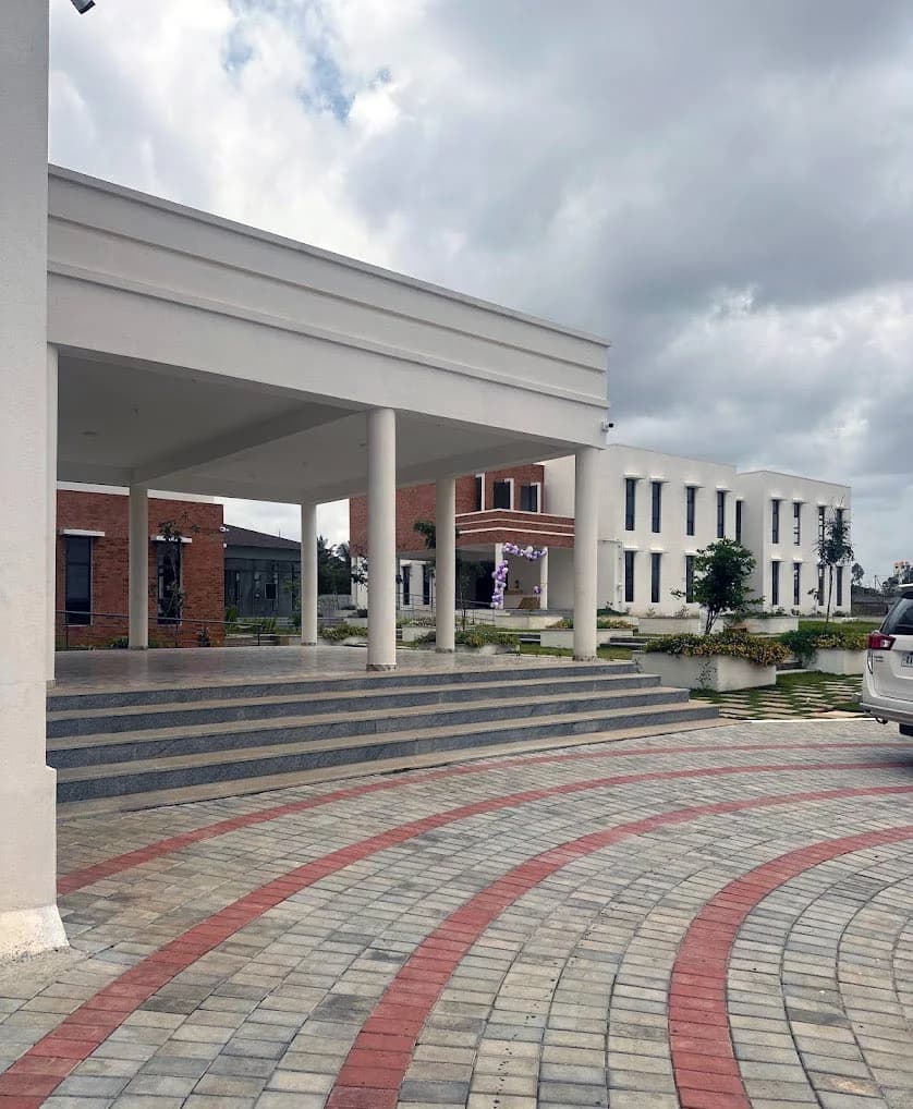 Primus B School-image