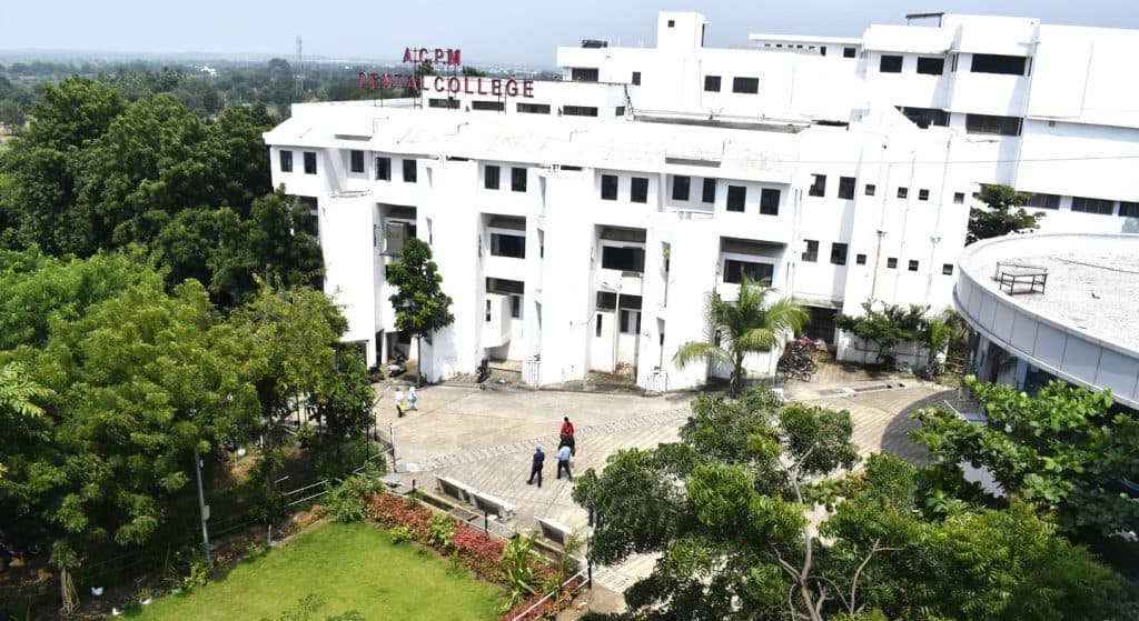 ACPM Dental College Dhule-image