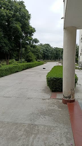 SLIET-gallery-image-7