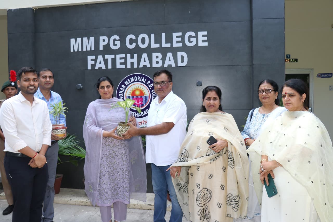 MANOHAR MEMORIAL COLLEGE-image