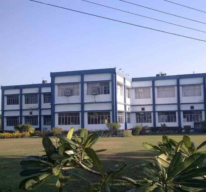Shivalik College of Pharmacy-image