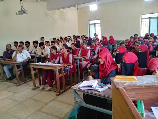 ANJUMAN ARTS/SCI/COMM COLLEGE-gallery-image-6