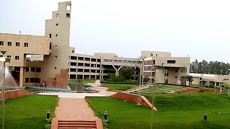Delhi Technological University-image