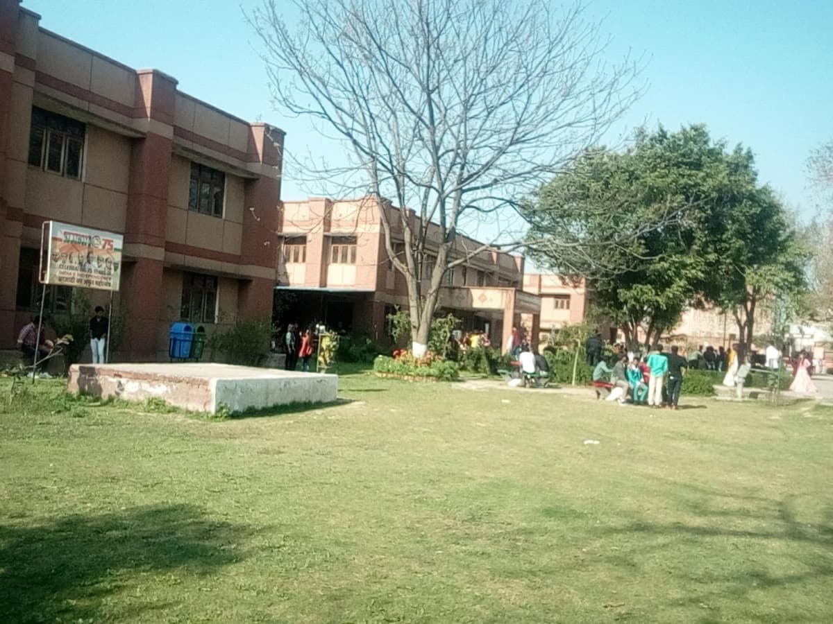 MKPG College Ghaziabad-gallery-image-3