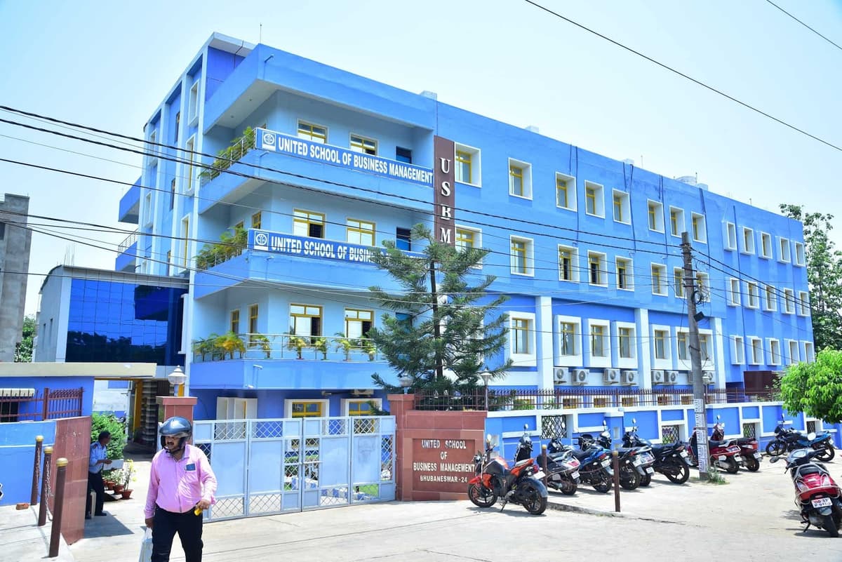 United School of Business Management-gallery-image-3