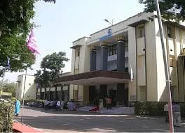 Government Art's College Niwas-image